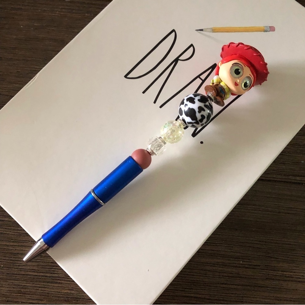 Disney Doorables: Toy Story: Jessie handmade beaded pen - Picture 2 of 3